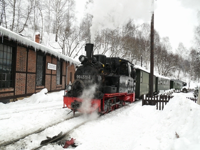 99 4511-4 Einfahrt am Lokschuppen Jöhstadt